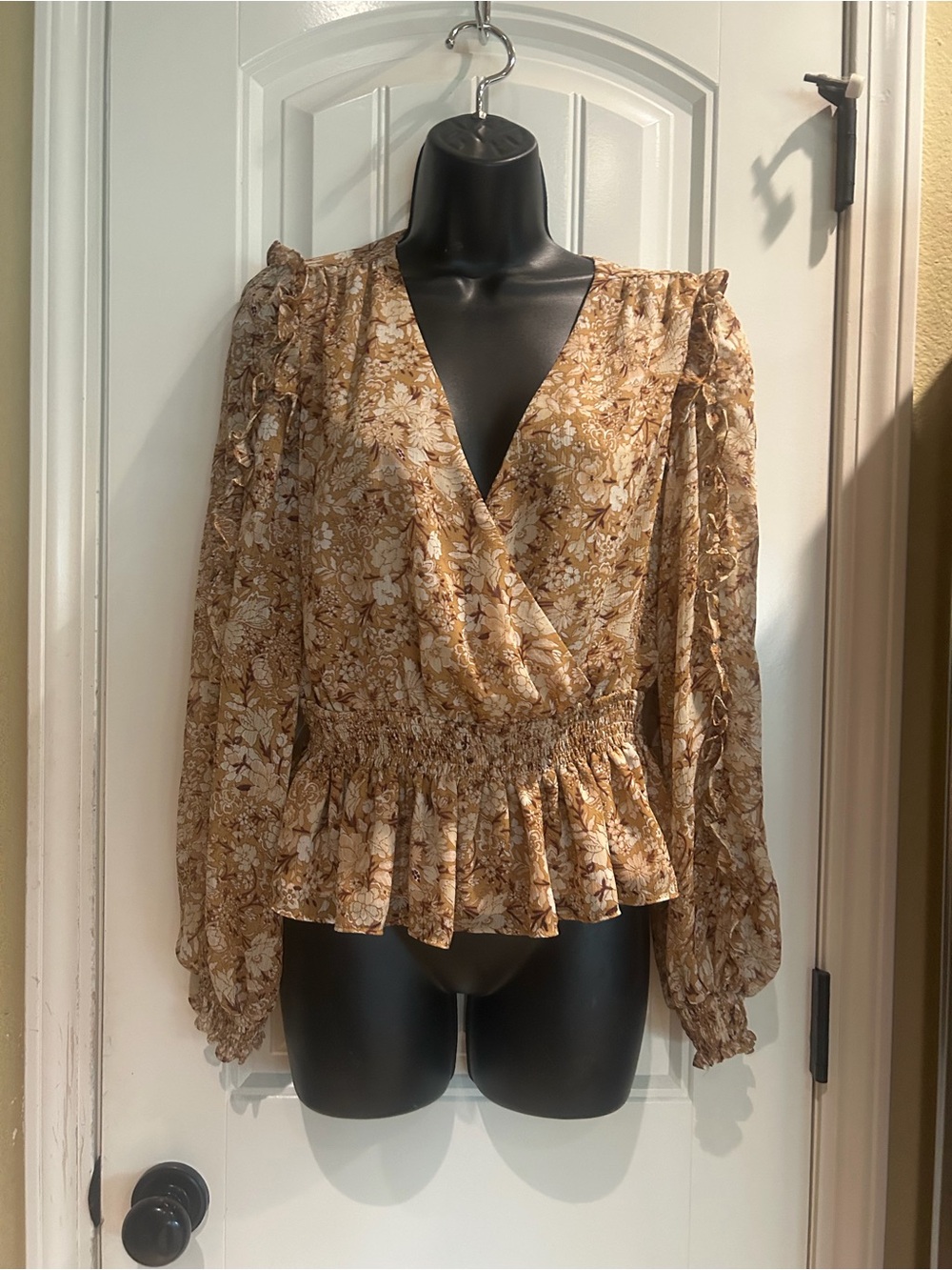 Express Floral Peplum Top